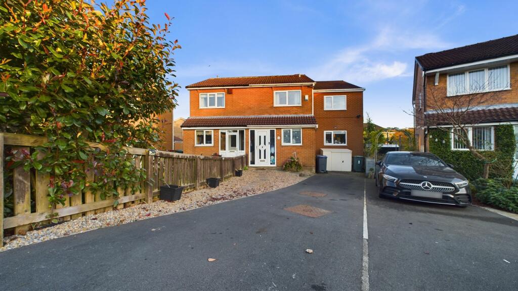 Additional image 22 of Wastwater Drive, Bradford, BD6