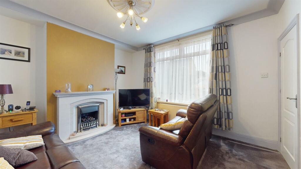 Additional image 17 of Onslow Crescent, Bradford