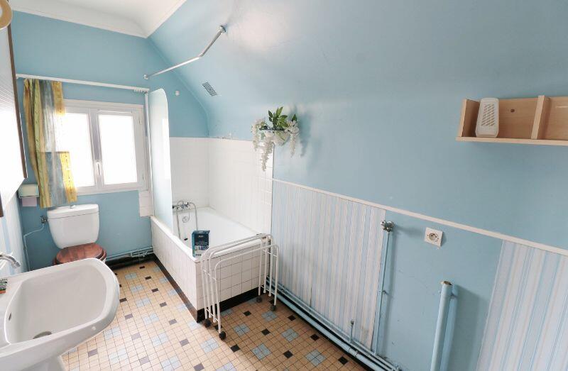 Additional image 2 of Close to the action, Sarlat-la-Caneda, France