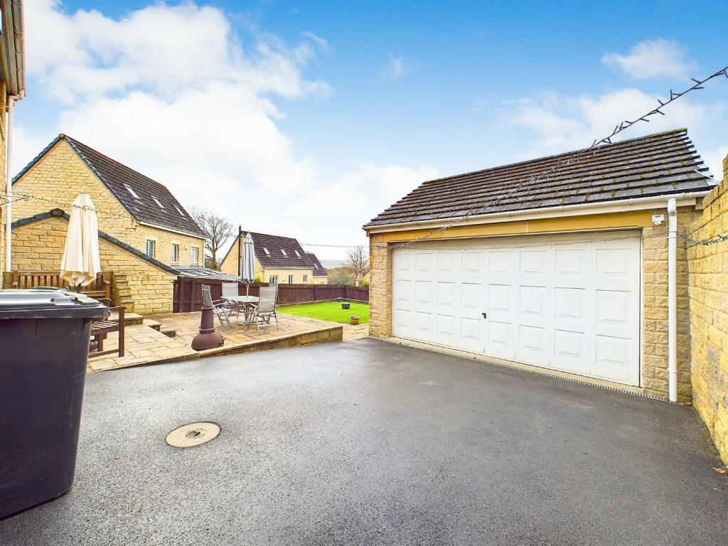 Additional image 26 of Swan Avenue, Bingley