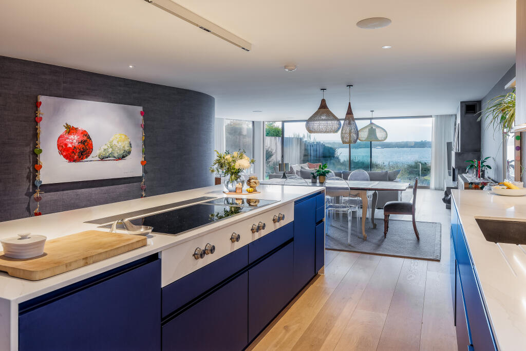 Additional image 4 of Home Waters, Firs Lane, Lilliput, Poole, Dorset, BH14, United Kingdom