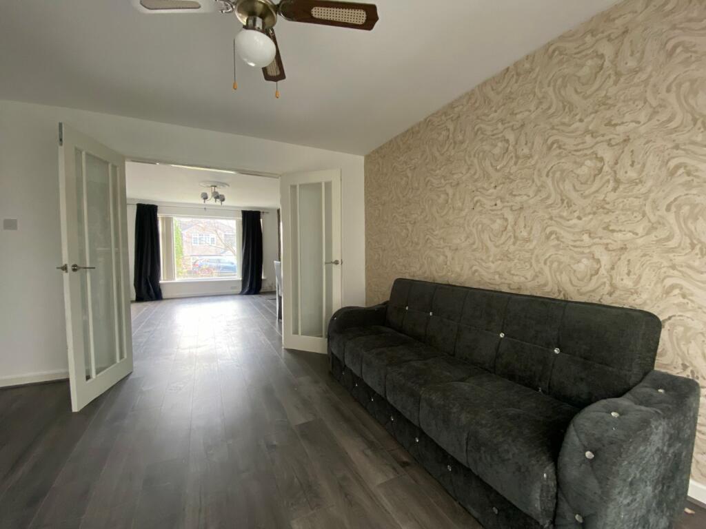 Additional image 5 of Newhall Drive, Bradford, BD6