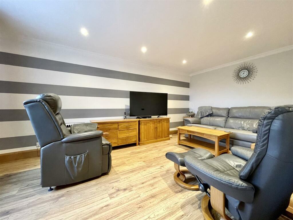 Additional image 4 of Moor Close Road, Queensbury, Bradford