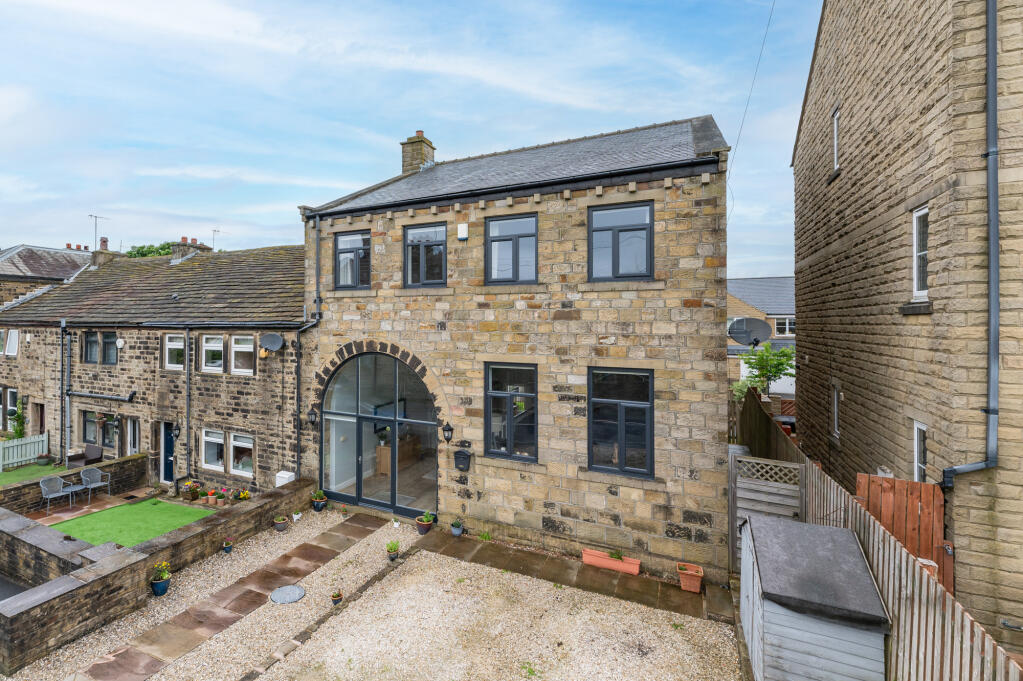 Additional image 5 of Birkshead, Wilsden, Bradford, West Yorkshire, BD15