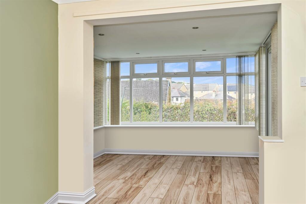 Additional image 7 of Overland Crescent, Apperley Bridge