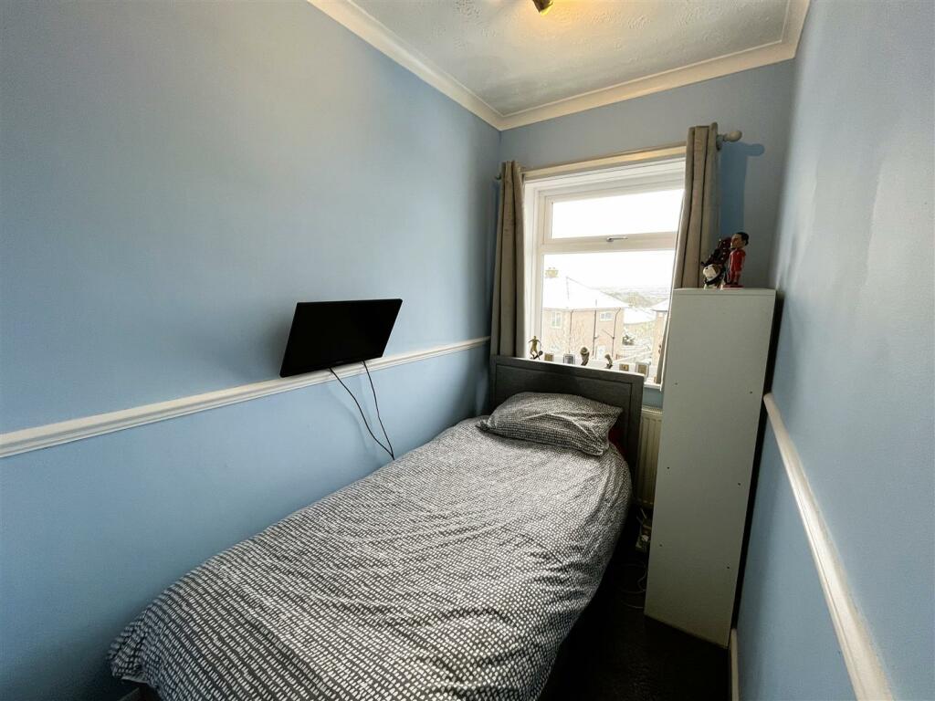 Additional image 17 of Willow Drive, Bradford