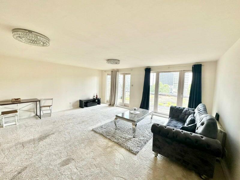 Additional image 3 of Cornwall Place, Bradford, West Yorkshire, BD8
