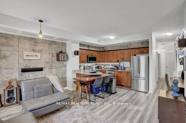 Additional image 9 of 135 James St Unit 612