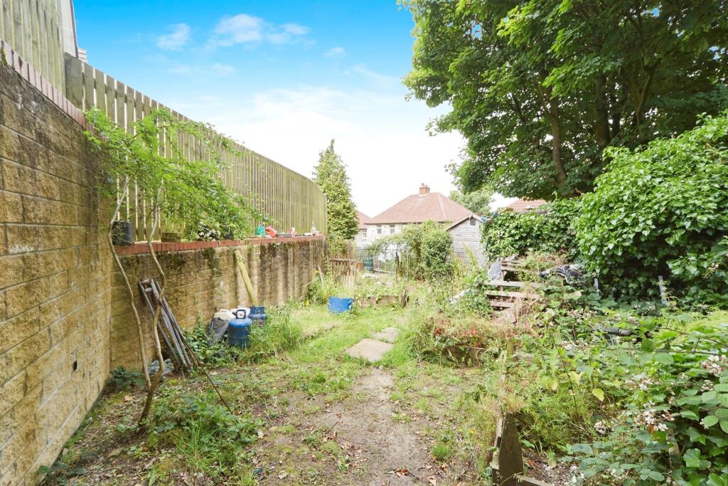 Additional image 13 of Lynfield Drive, BRADFORD