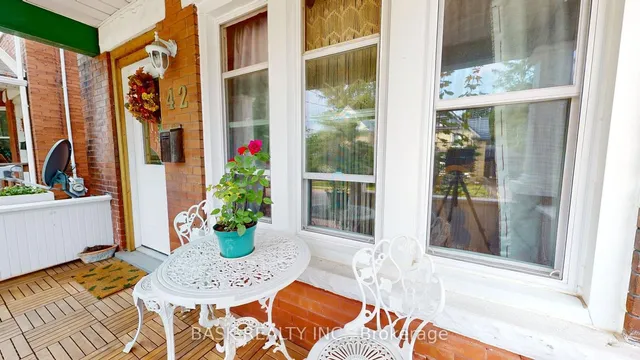 Additional image 4 of 42 Shanley St