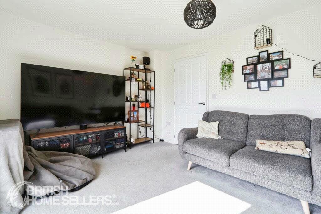 Additional image 17 of Meadow Walk Drive, Bradford, West Yorkshire, BD2