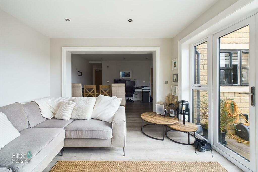 Additional image 9 of Towler Drive, Colne