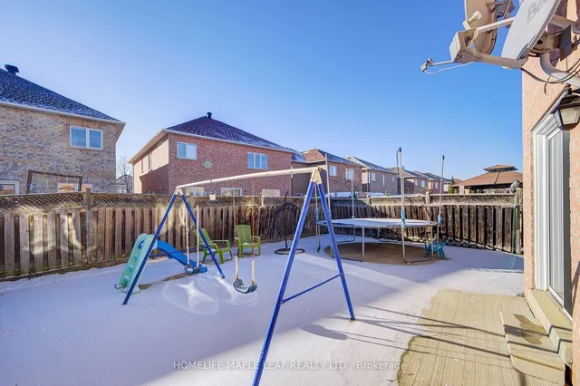 Additional image 39 of 76 Dewridge Crt