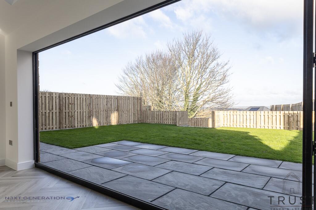 Additional image 64 of Hillside View, Drighlington