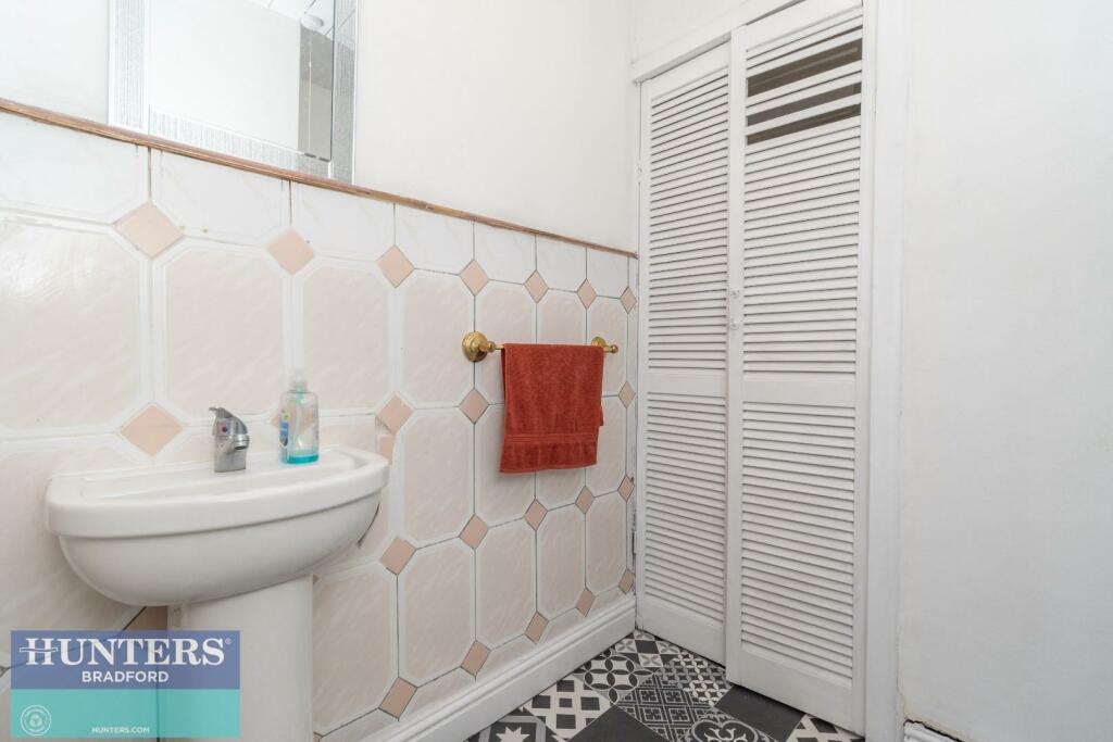 Additional image 11 of REF SR- Lister Avenue East Bowling, Bradford, West Yorkshire, BD4 7QR