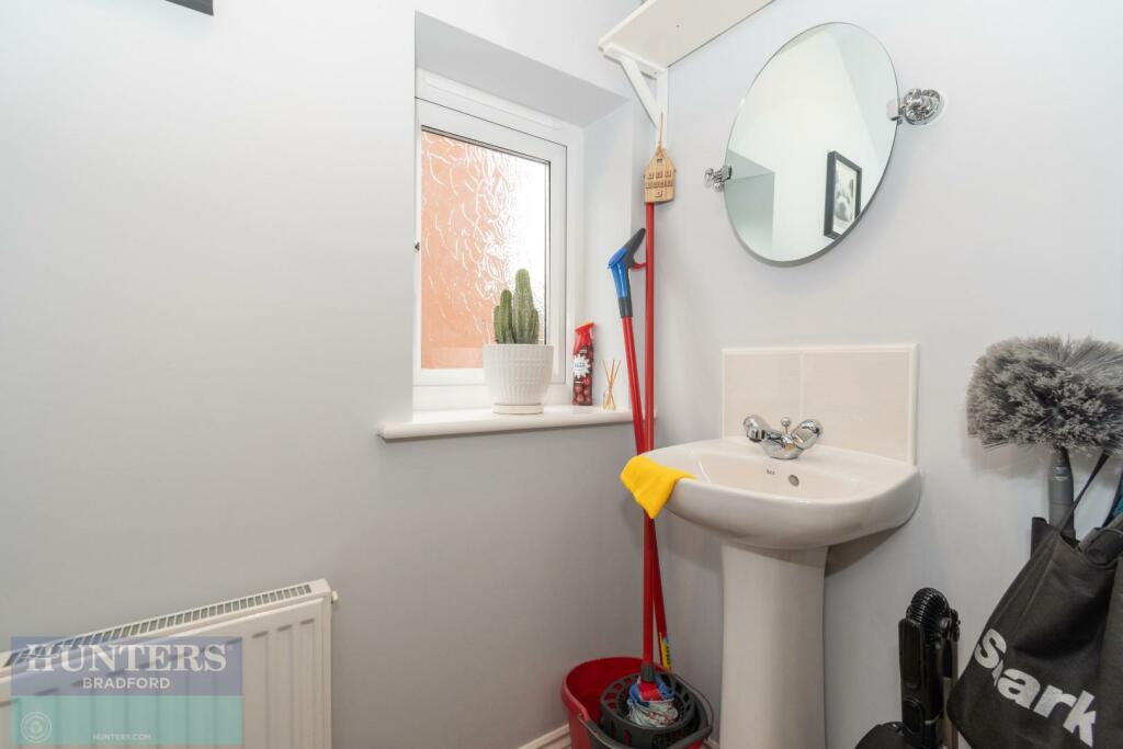 Additional image 16 of Carrick Drive Thornbury, Bradford, West Yorkshire, BD3 7FD