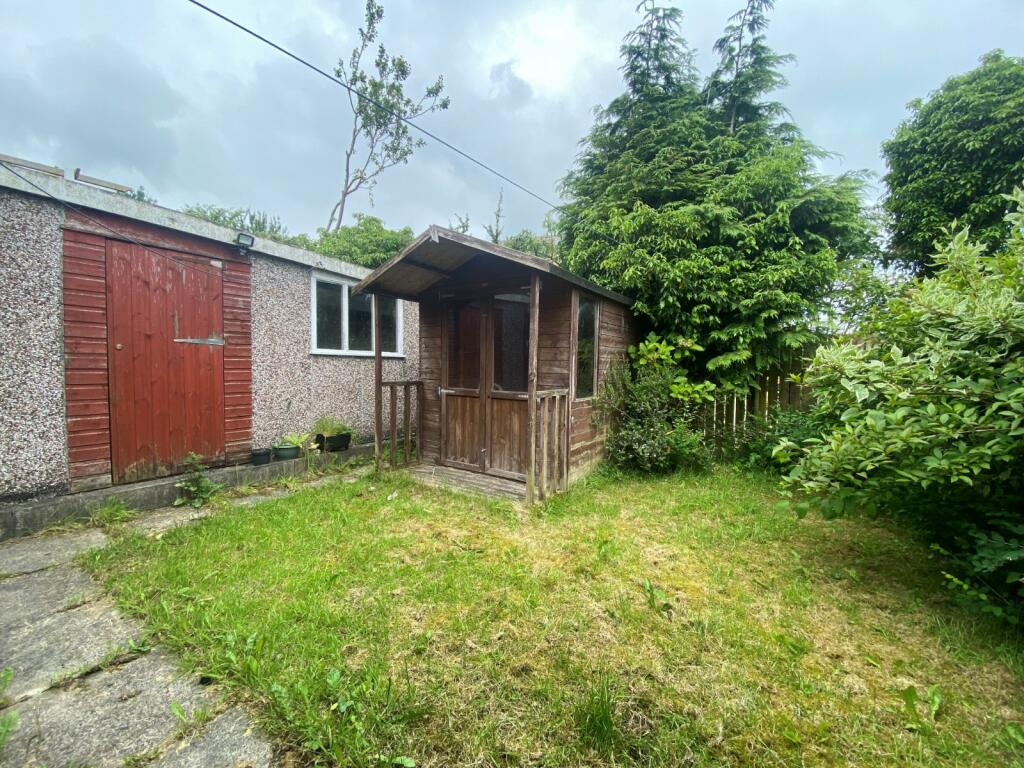 Additional image 10 of Fairway Drive, Bradford, BD7