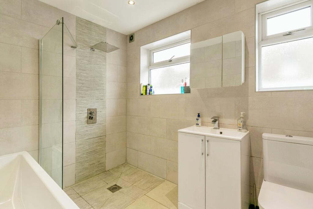 Additional image 16 of Evering Avenue, Poole, BH12