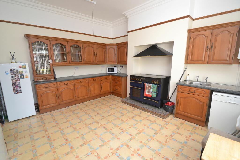 Additional image 5 of Leeds Road, Thackley,