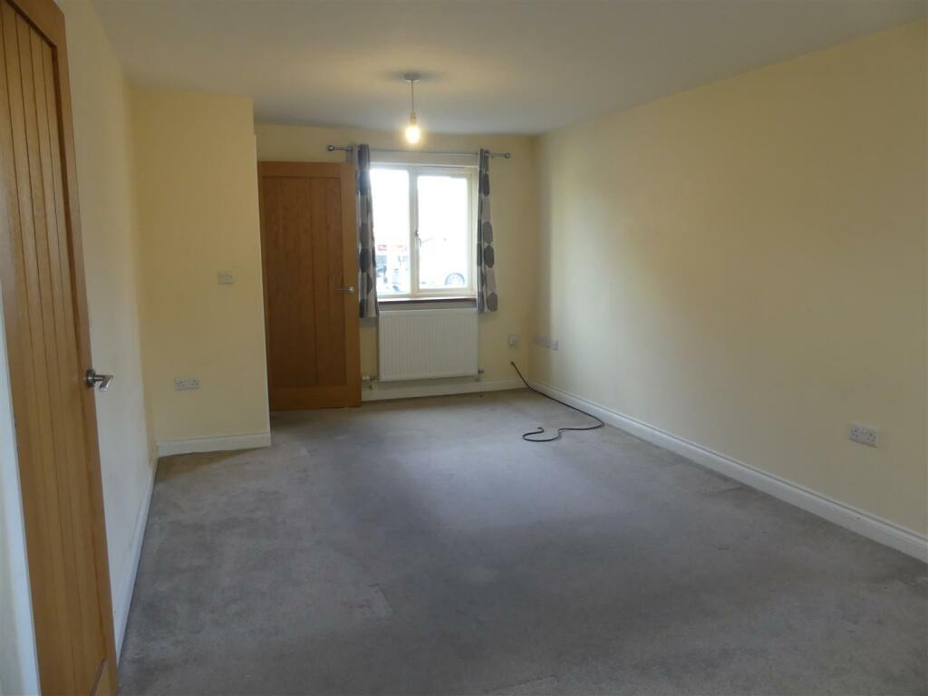 Additional image 4 of Grouse Close, Silsden