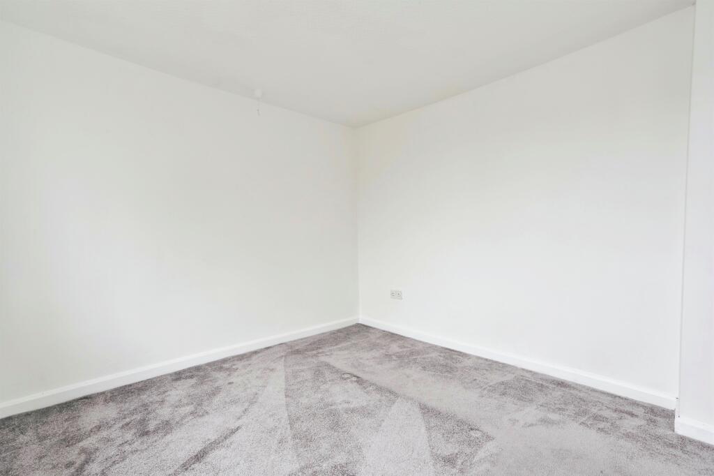 Additional image 10 of Whin Knoll Avenue, Keighley