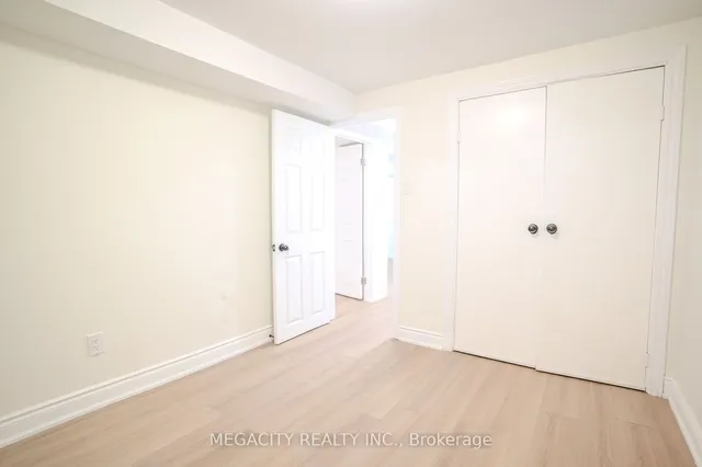 Additional image 7 of 7800 Priory Cres