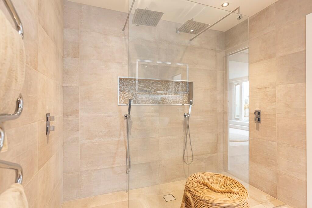 Additional image 12 of Sherwood Avenue, Whitecliff