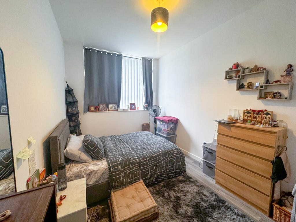 Additional image 12 of Card House, Bingley Road, Bradford, BD9 6SD