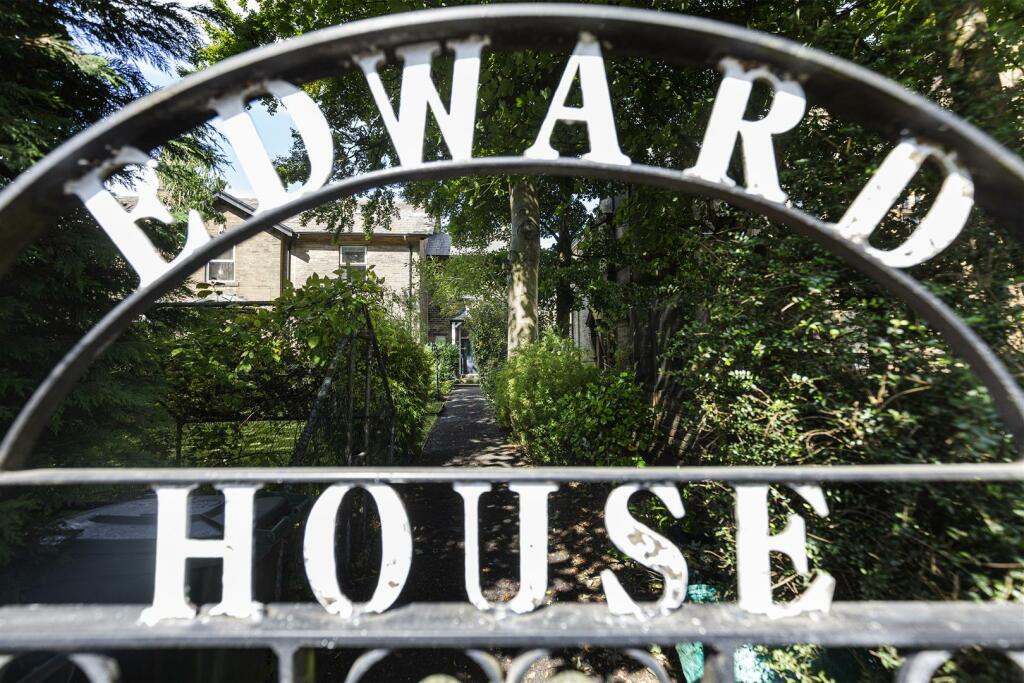 Additional image 38 of Sandbeds, Queensbury, Bradford