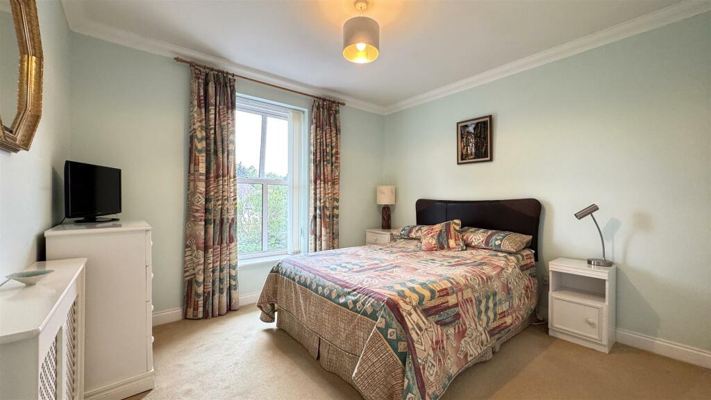 Additional image 7 of The Avenue, Branksome Park