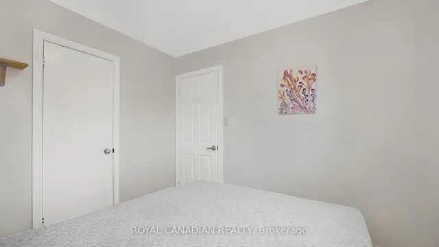 Additional image 22 of 18 Wabash Crt