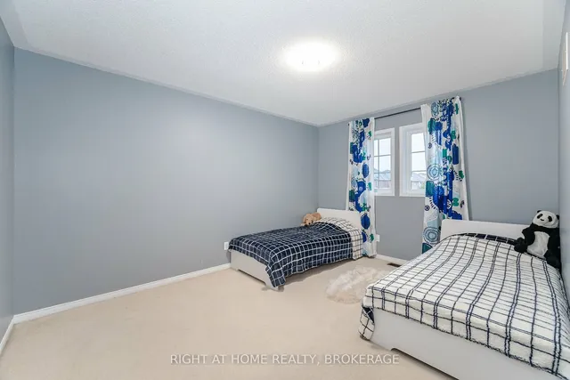 Additional image 29 of 1190 Fox Cres