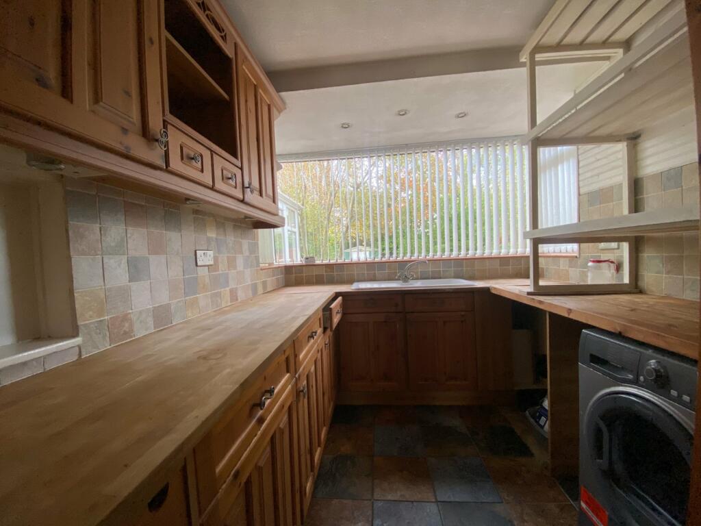 Additional image 9 of Newhall Drive, Bradford, BD6