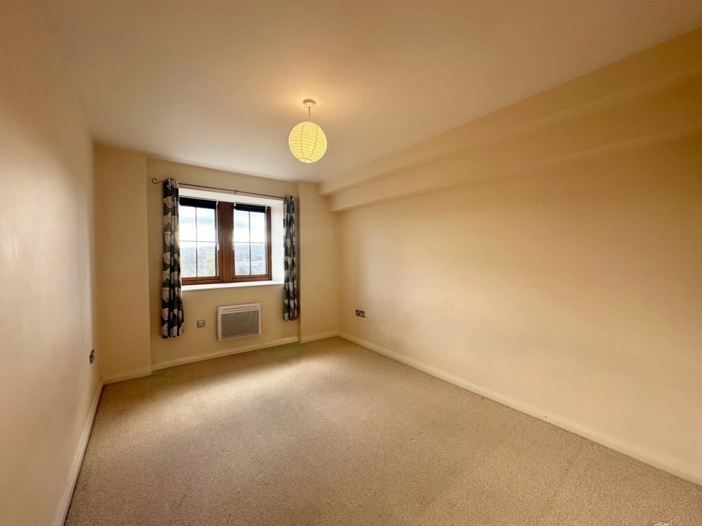 Additional image 2 of Canal Road, Riddlesden, Keighley, BD20