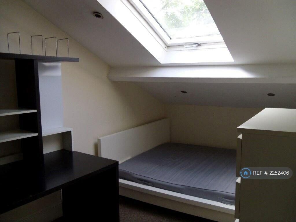 Additional image 7 of Ashgrove, Bradford, BD7