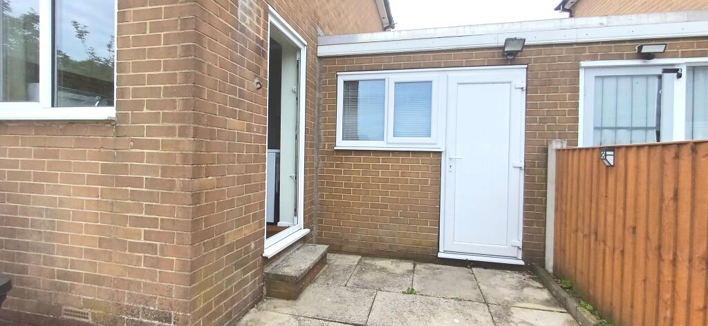 Additional image 19 of Hollingwood Mount, Bradford, BD7