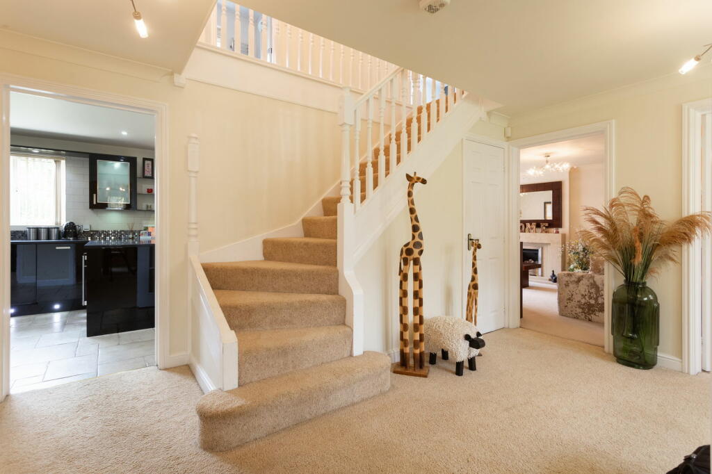 Additional image 14 of Overland Crescent, Bradford, BD10 9TG