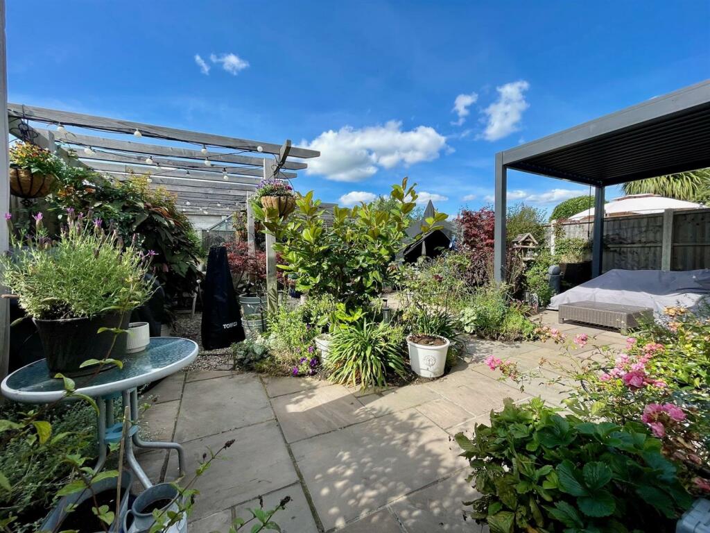 Additional image 21 of Stour Gardens, Bournemouth