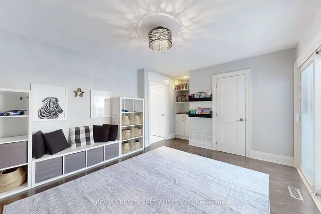 Additional image 6 of 605 Churchill Ave