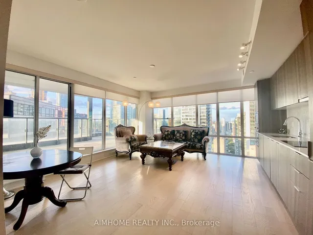 Additional image 31 of 955 Bay St Unit 3208