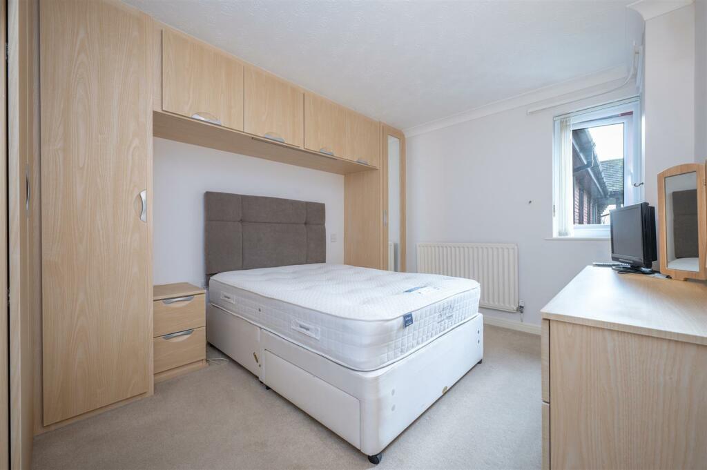 Additional image 6 of Chestnut Walk, Henley-In-Arden