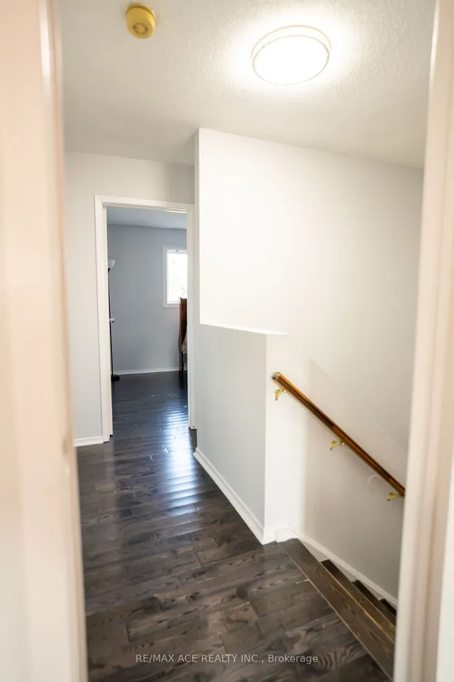 Additional image 14 of 47 John Stoner Dr