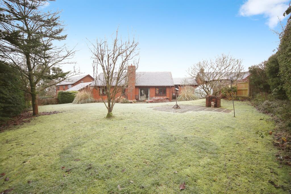 Additional image 16 of Woodgreen Close, Callow Hill, Redditch