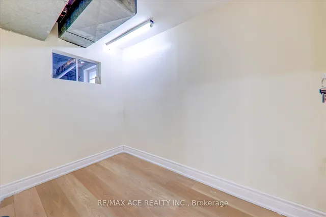 Additional image 31 of 3 Tulip Dr