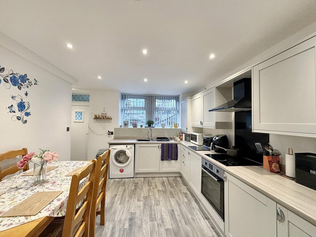 Additional image 6 of Albion Road, Bradford, BD10