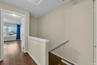 Additional image 5 of 9229 University Crescent