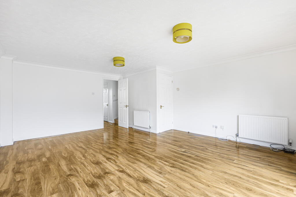 Additional image 5 of Salmon Close, Welwyn Garden City, Hertfordshire, AL7