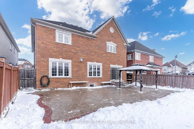 Additional image 40 of 4 Lavallee Cres