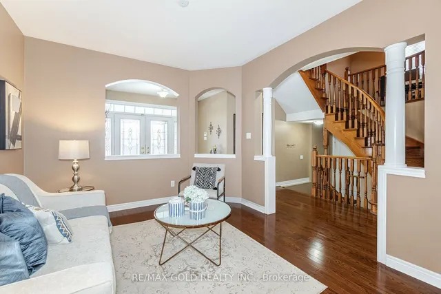 Additional image 4 of 36 Quatro Cres