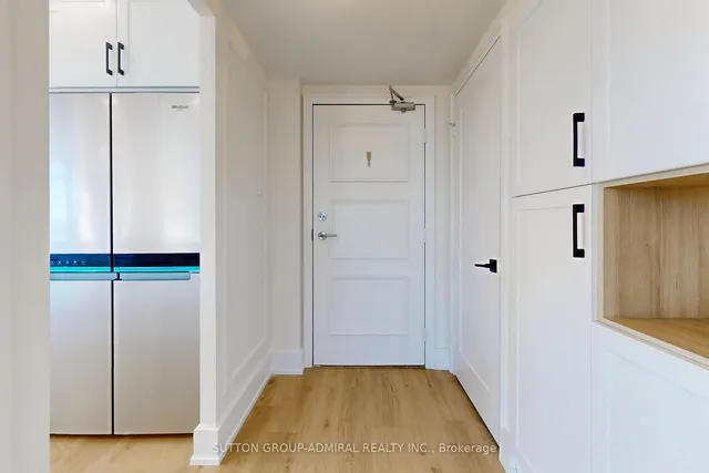 Additional image 11 of 33 Elmhurst Ave Unit 2401